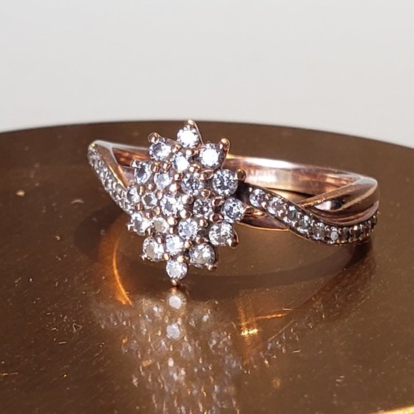 ROSE GOLD DIAMOND CLUSTER ENGAGEMENT RING SIZE : 6 - Picture 1 of 11